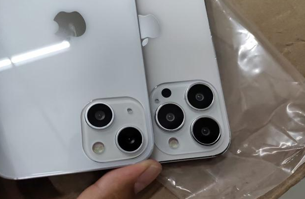 同德苹果手机维修分享iPhone 13‌机模长什么样 